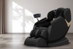 Fotel masujący SOLARIA z masażem 72 cm czarny eco skóra do wnętrza - obrazek 14
