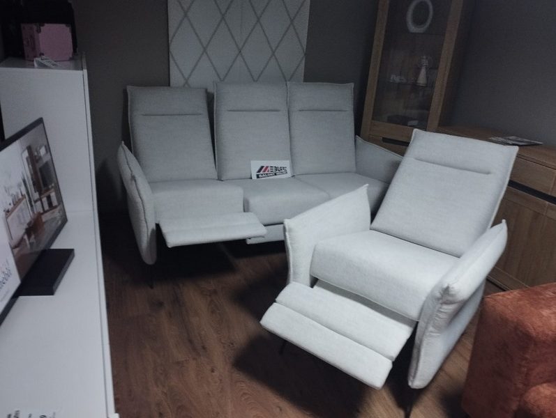 Zestaw XAVI — sofa i fotel z funkcją relax Wersal — Tkanina modesto 492